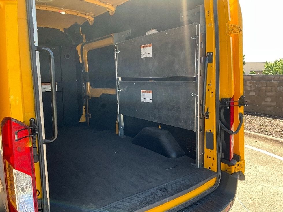 Cargo Van (Panel Van)-Light and Medium Duty Trucks-Ford-2023-Transit 250-Dallas-TX-46,805\n\t\tmiles-$ 46,250 - Image 12