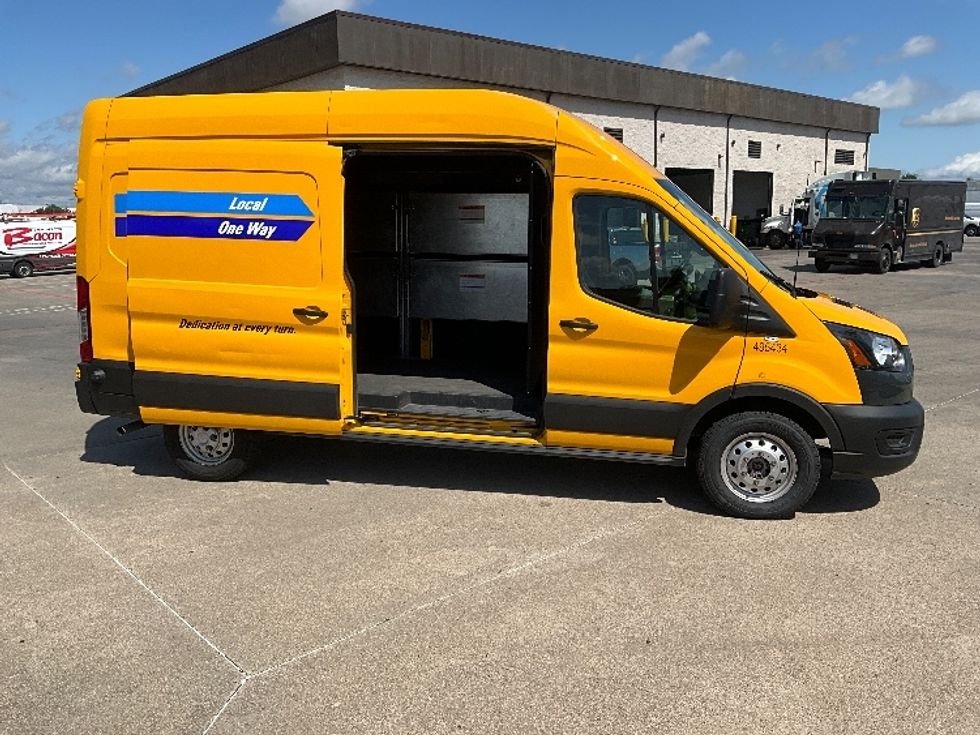 Cargo Van (Panel Van)-Light and Medium Duty Trucks-Ford-2023-Transit 250-Dallas-TX-46,805\n\t\tmiles-$ 46,250 - Image 25