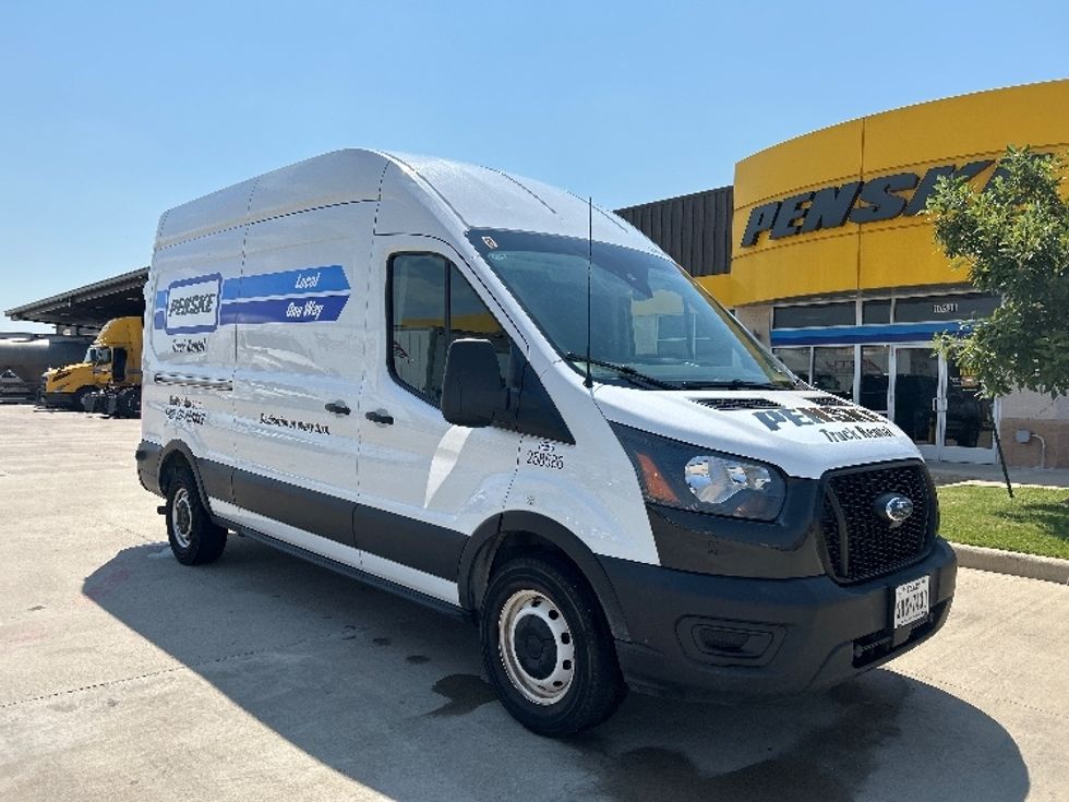 Cargo Van (Panel Van)-Light and Medium Duty Trucks-Ford-2023-Transit 250-Dallas-TX-72,901\n\t\tmiles-$ 43,000 - Image 1