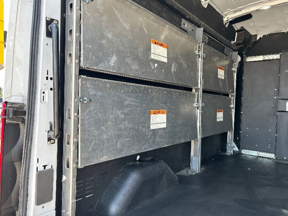Cargo Van (Panel Van)-Light and Medium Duty Trucks-Ford-2023-Transit 250-Dallas-TX-72,901\n\t\tmiles-$ 43,000 - Image 10