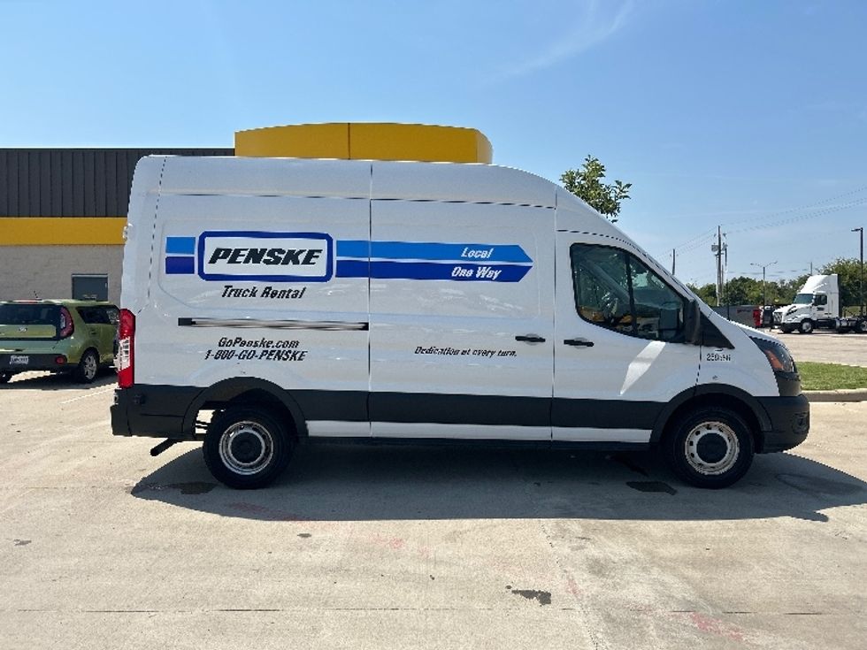 Cargo Van (Panel Van)-Light and Medium Duty Trucks-Ford-2023-Transit 250-Dallas-TX-72,901\n\t\tmiles-$ 43,000 - Image 14