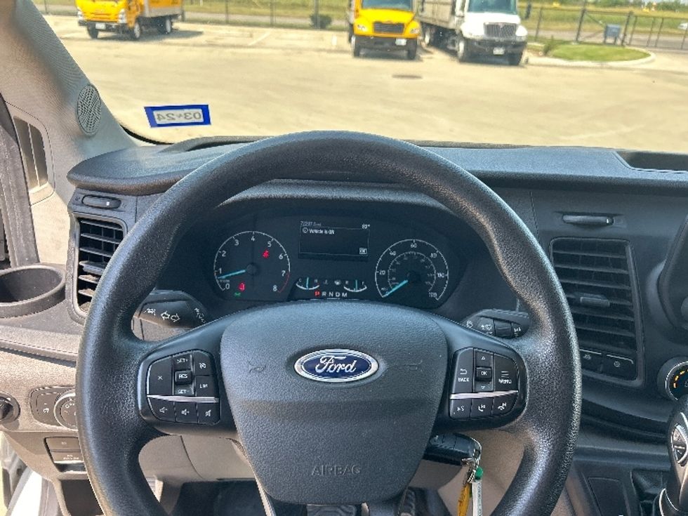Cargo Van (Panel Van)-Light and Medium Duty Trucks-Ford-2023-Transit 250-Dallas-TX-72,901\n\t\tmiles-$ 43,000 - Image 17