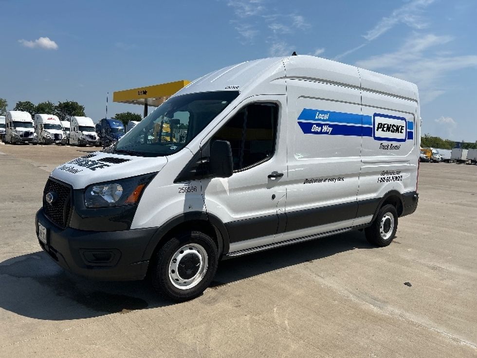 Cargo Van (Panel Van)-Light and Medium Duty Trucks-Ford-2023-Transit 250-Dallas-TX-72,901\n\t\tmiles-$ 43,000 - Image 3