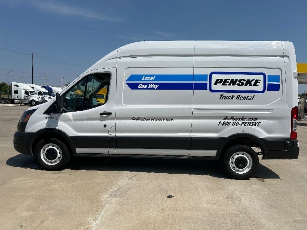 Cargo Van (Panel Van)-Light and Medium Duty Trucks-Ford-2023-Transit 250-Dallas-TX-72,901\n\t\tmiles-$ 43,000 - Image 4