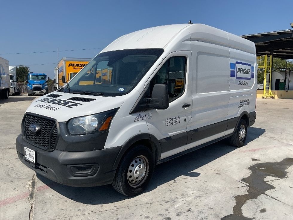 Cargo Van (Panel Van)-Light and Medium Duty Trucks-Ford-2023-Transit 250-Dallas-TX-87,055\n\t\tmiles-$ 42,250 - Image 3