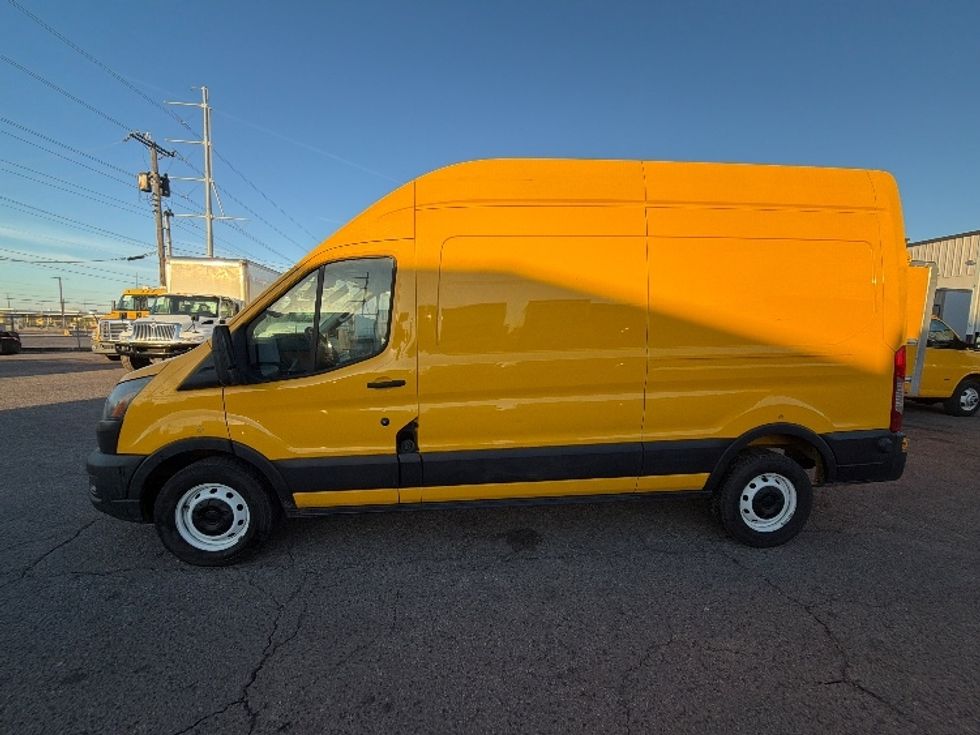 Cargo Van (Panel Van)-Light and Medium Duty Trucks-Ford-2023-Transit 250-Dallas-TX-93,083\n\t\tmiles-$ 34,000 - Image 4