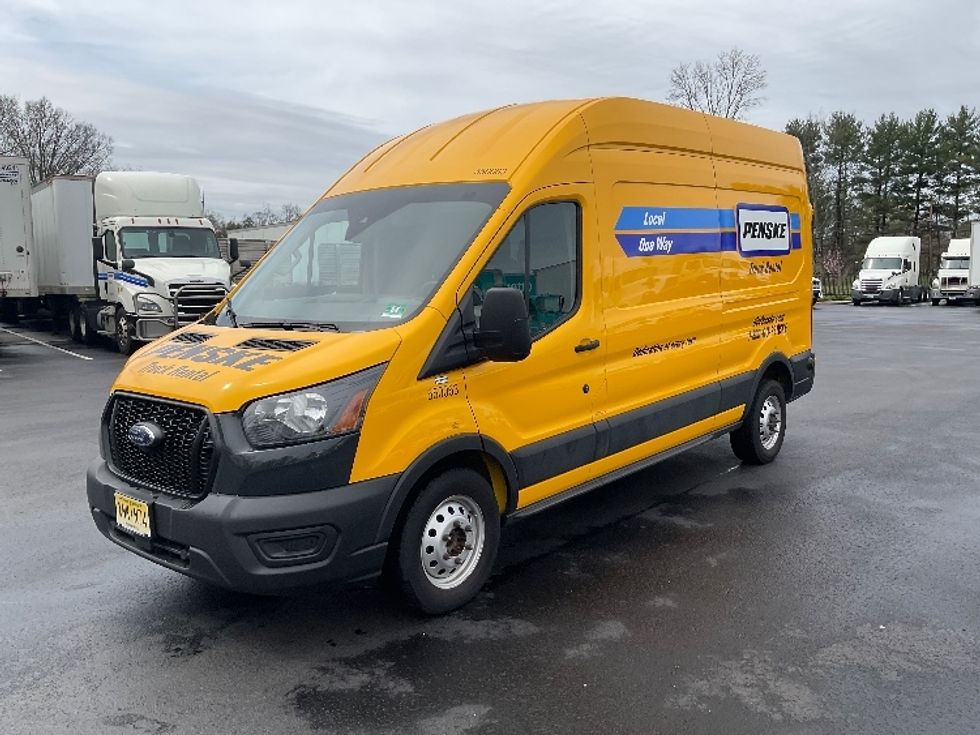 Cargo Van (Panel Van)-Light and Medium Duty Trucks-Ford-2023-Transit 250-Dayton-NJ-19,471\n\t\tmiles-$ 51,000 - Image 3