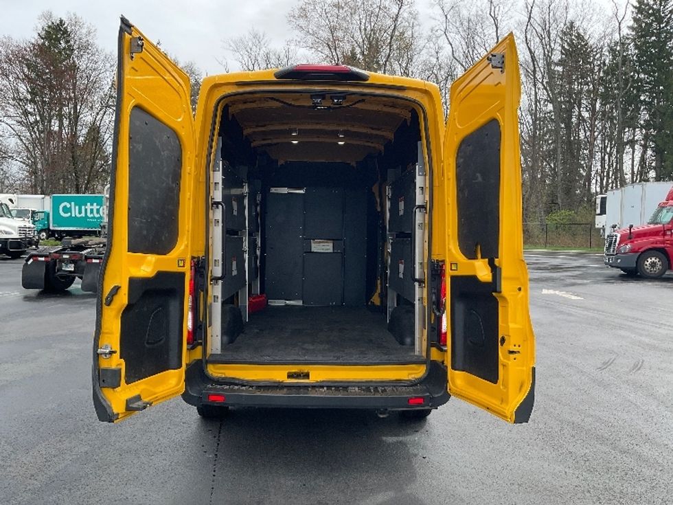 Cargo Van (Panel Van)-Light and Medium Duty Trucks-Ford-2023-Transit 250-Dayton-NJ-19,471\n\t\tmiles-$ 51,000 - Image 9