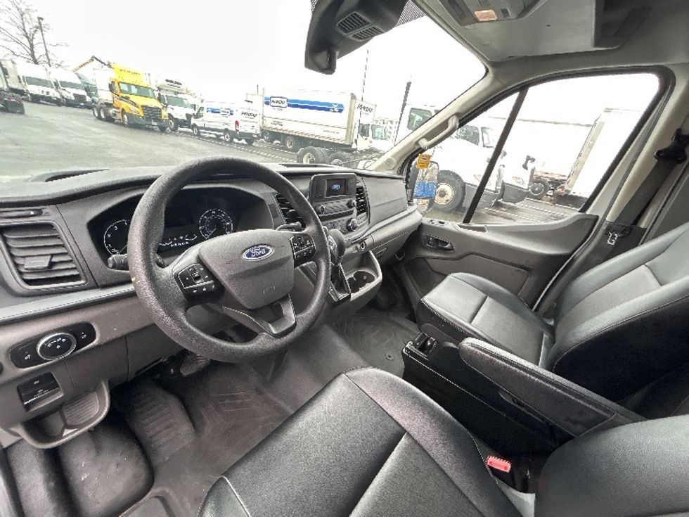 Cargo Van (Panel Van)-Light and Medium Duty Trucks-Ford-2023-Transit 250-Dayton-NJ-29,616\n\t\tmiles-$ 45,750 - Image 17