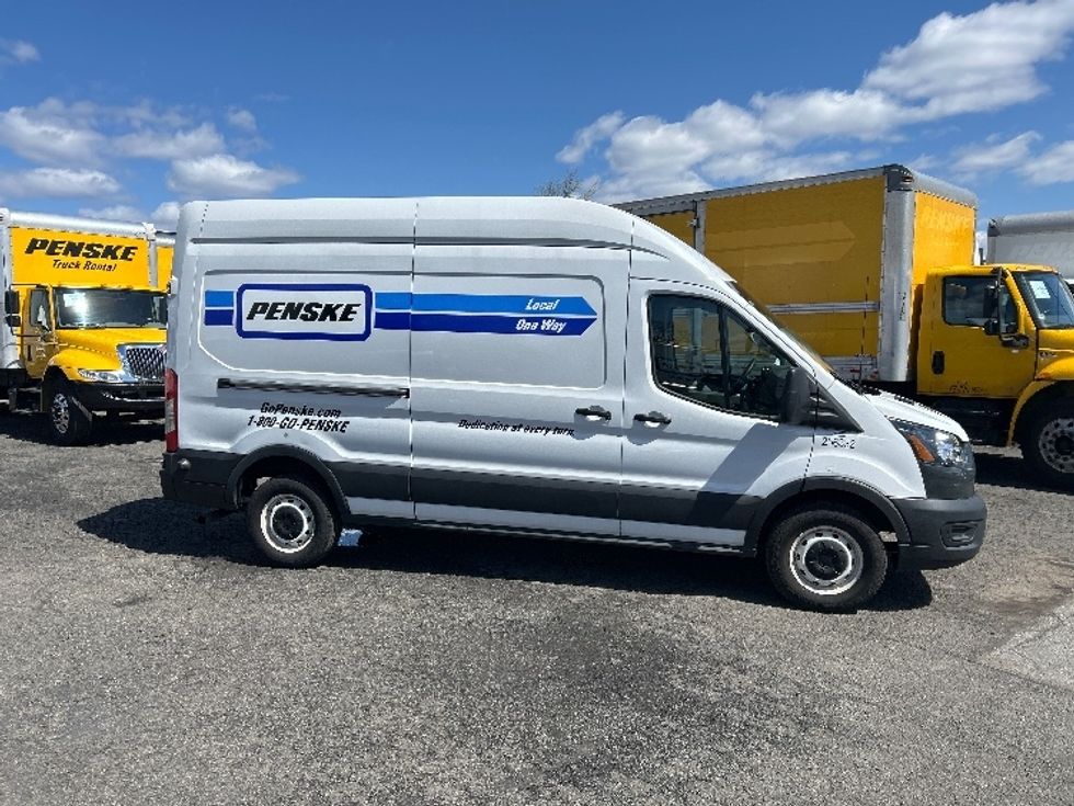 Cargo Van (Panel Van)-Light and Medium Duty Trucks-Ford-2023-Transit 250-Dayton-NJ-40,916\n\t\tmiles-$ 45,000 - Image 15