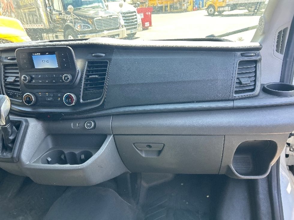 Cargo Van (Panel Van)-Light and Medium Duty Trucks-Ford-2023-Transit 250-Dayton-NJ-40,916\n\t\tmiles-$ 45,000 - Image 21
