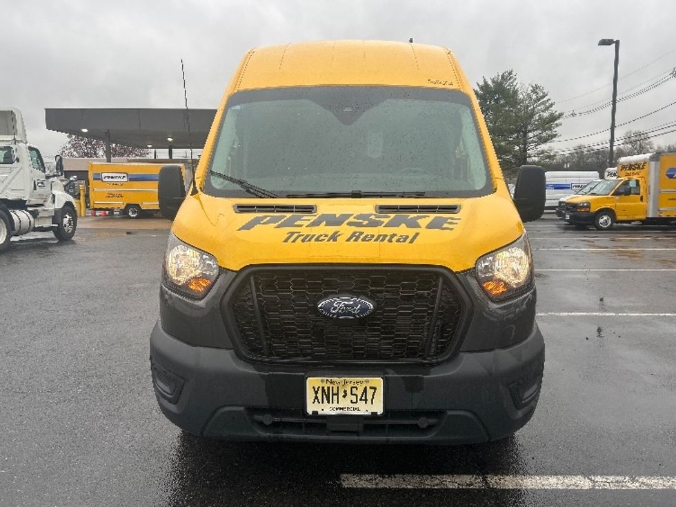 Cargo Van (Panel Van)-Light and Medium Duty Trucks-Ford-2023-Transit 250-Dayton-NJ-43,543\n\t\tmiles-$ 49,750 - Image 2