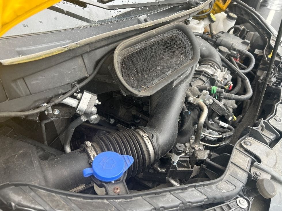 Cargo Van (Panel Van)-Light and Medium Duty Trucks-Ford-2023-Transit 250-Dayton-NJ-43,543\n\t\tmiles-$ 49,750 - Image 21