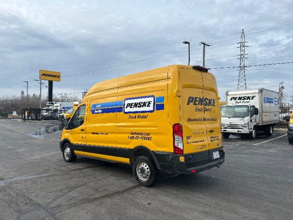 Cargo Van (Panel Van)-Light and Medium Duty Trucks-Ford-2023-Transit 250-East Chicago-IN-19,606\n\t\tmiles-$ 58,750 - Image 5