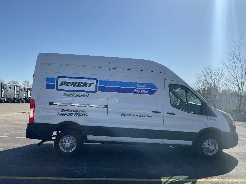 Cargo Van (Panel Van)-Light and Medium Duty Trucks-Ford-2023-Transit 250-East Chicago-IN-45,850\n\t\tmiles-$ 51,000 - Image 12