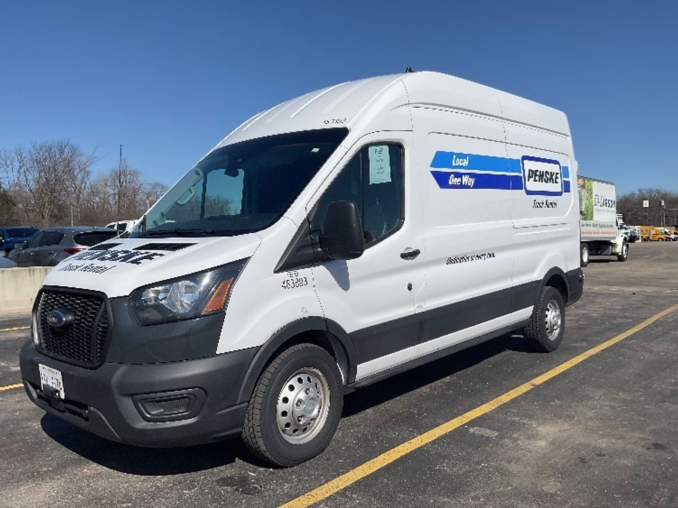 Cargo Van (Panel Van)-Light and Medium Duty Trucks-Ford-2023-Transit 250-East Chicago-IN-45,850\n\t\tmiles-$ 51,000 - Image 3