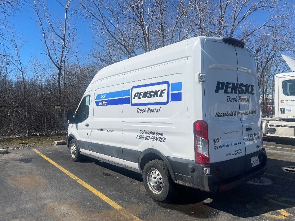 Cargo Van (Panel Van)-Light and Medium Duty Trucks-Ford-2023-Transit 250-East Chicago-IN-69,696\n\t\tmiles-$ 50,750 - Image 6