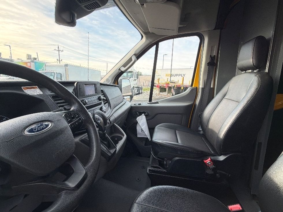 Cargo Van (Panel Van)-Light and Medium Duty Trucks-Ford-2023-Transit 250-Edison-NJ-69,978\n\t\tmiles-$ 38,500 - Image 21