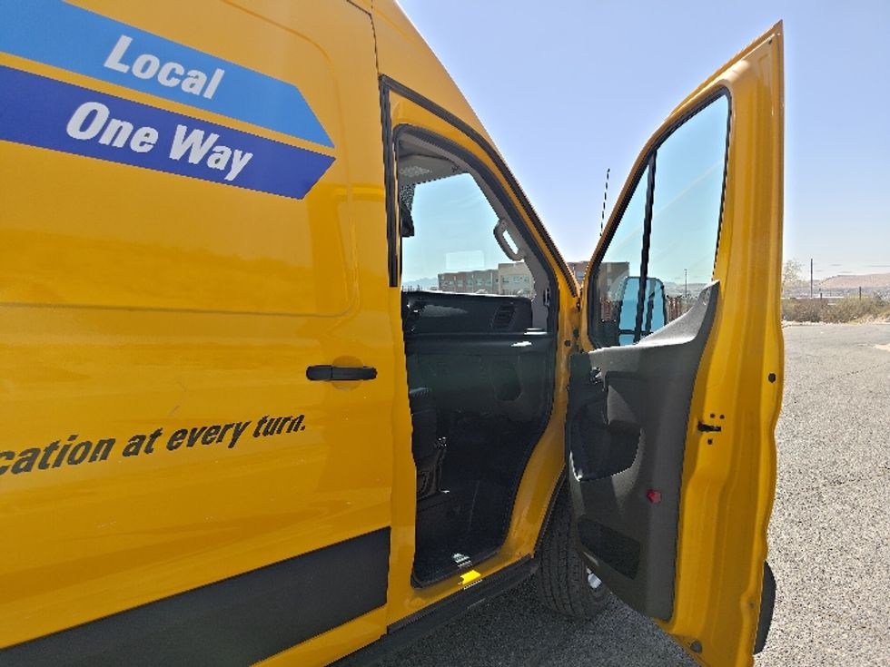 Cargo Van (Panel Van)-Light and Medium Duty Trucks-Ford-2023-Transit 250-El Paso-TX-40,556\n\t\tmiles-$ 41,500 - Image 19