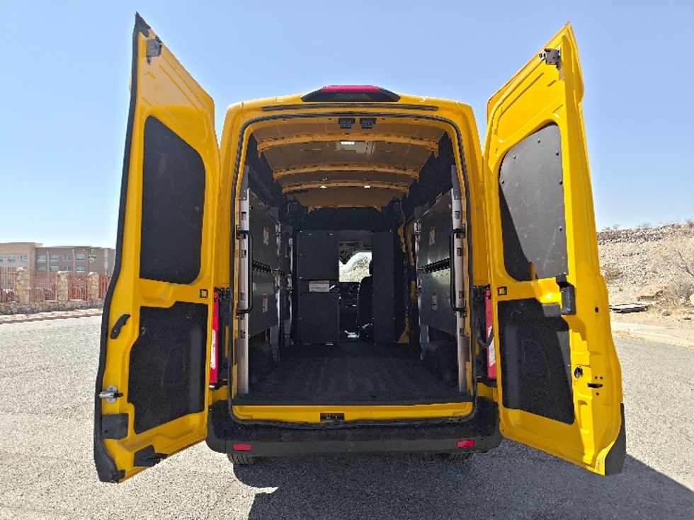 Cargo Van (Panel Van)-Light and Medium Duty Trucks-Ford-2023-Transit 250-El Paso-TX-40,556\n\t\tmiles-$ 41,500 - Image 8
