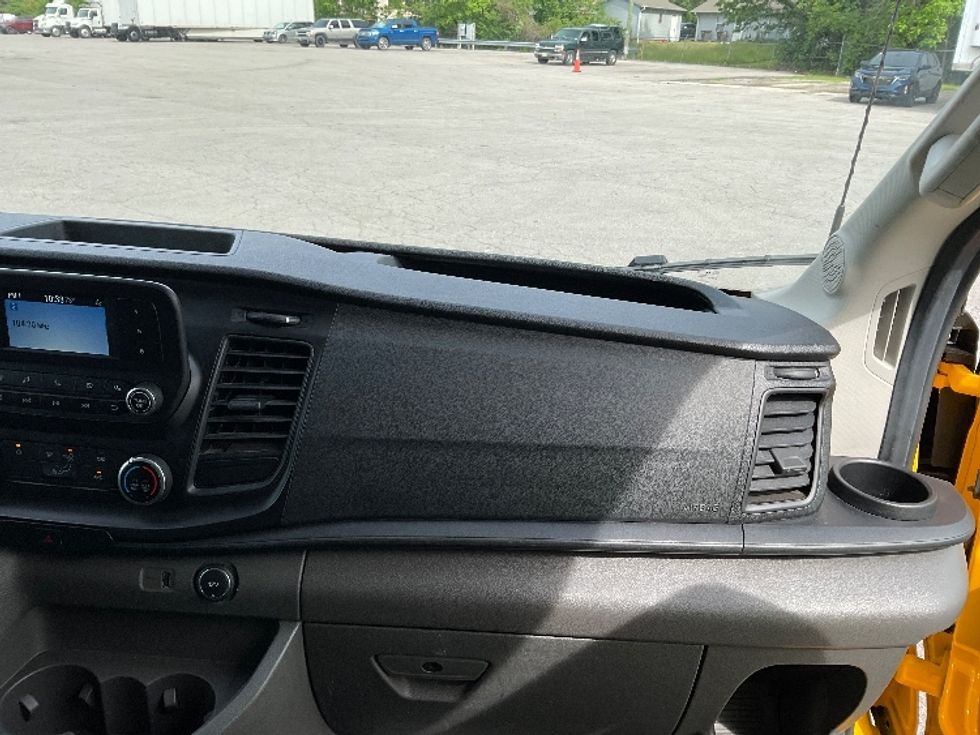 Cargo Van (Panel Van)-Light and Medium Duty Trucks-Ford-2023-Transit 250-Elkhart-IN-64,640\n\t\tmiles-$ 43,750 - Image 19