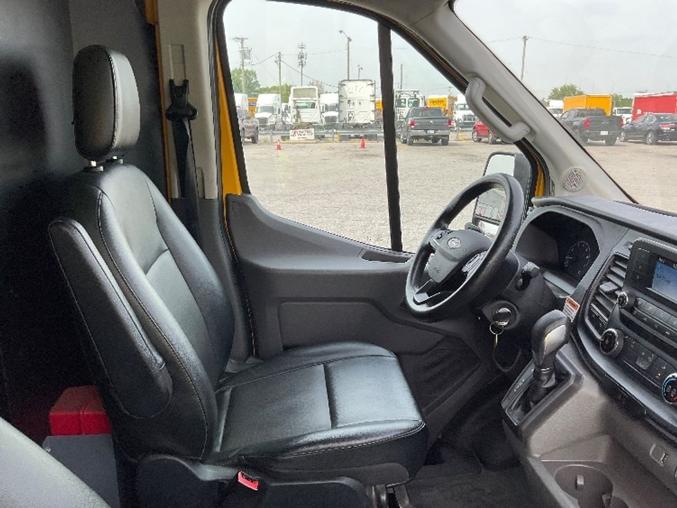 Cargo Van (Panel Van)-Light and Medium Duty Trucks-Ford-2023-Transit 250-Elkhart-IN-64,640\n\t\tmiles-$ 43,750 - Image 20