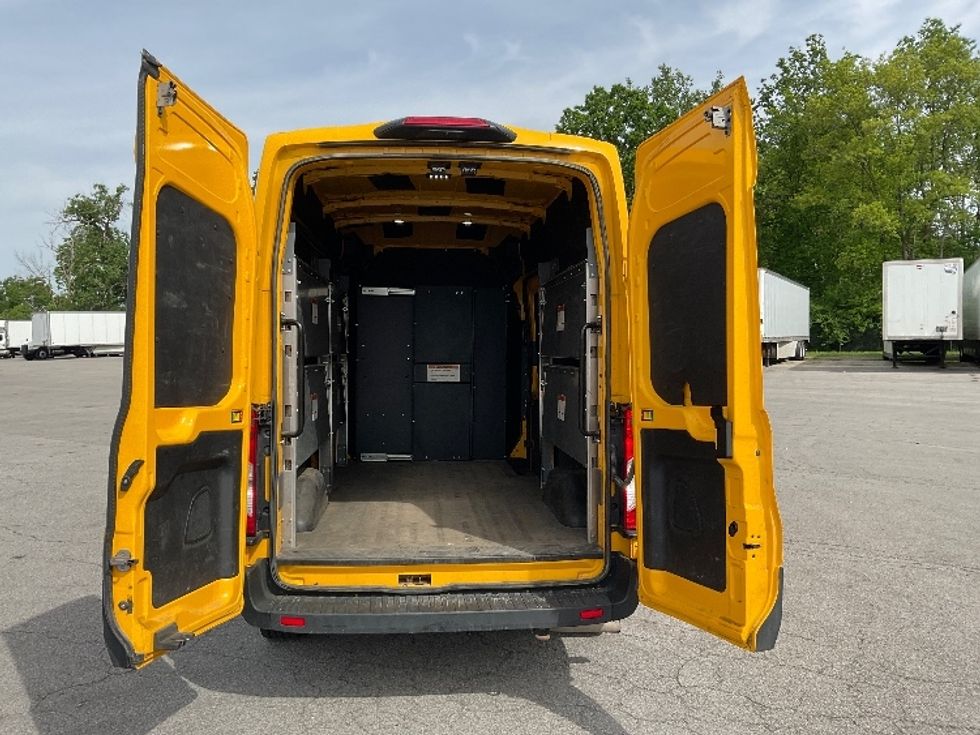 Cargo Van (Panel Van)-Light and Medium Duty Trucks-Ford-2023-Transit 250-Elkhart-IN-64,640\n\t\tmiles-$ 43,750 - Image 8