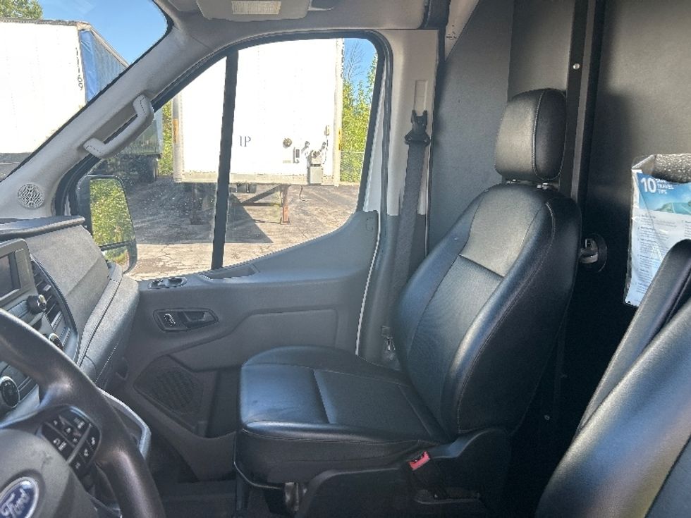 Cargo Van (Panel Van)-Light and Medium Duty Trucks-Ford-2023-Transit 250-Elmira-NY-139,166\n\t\tmiles-$ 37,000 - Image 16
