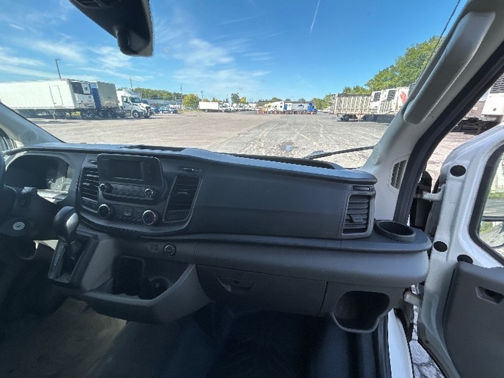 Cargo Van (Panel Van)-Light and Medium Duty Trucks-Ford-2023-Transit 250-Elmira-NY-139,166\n\t\tmiles-$ 37,000 - Image 18
