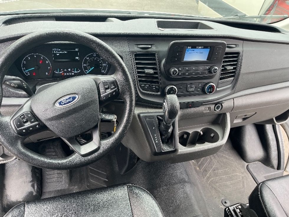 Cargo Van (Panel Van)-Light and Medium Duty Trucks-Ford-2023-Transit 250-Elmsford-NY-24,837\n\t\tmiles-$ 50,750 - Image 19