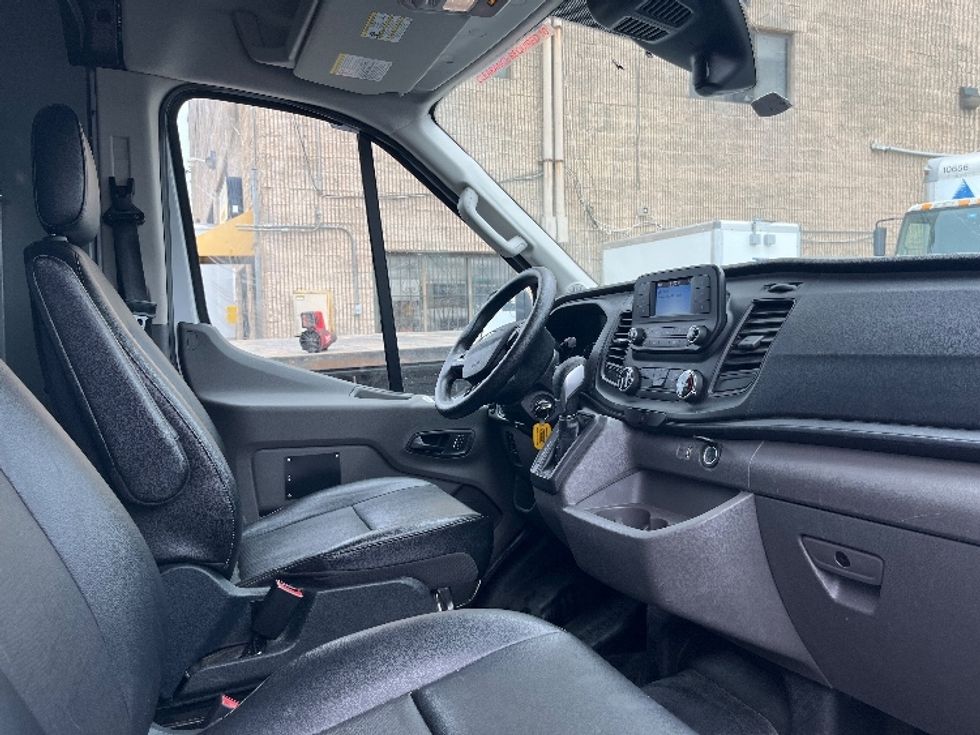 Cargo Van (Panel Van)-Light and Medium Duty Trucks-Ford-2023-Transit 250-Elmsford-NY-24,837\n\t\tmiles-$ 50,750 - Image 22