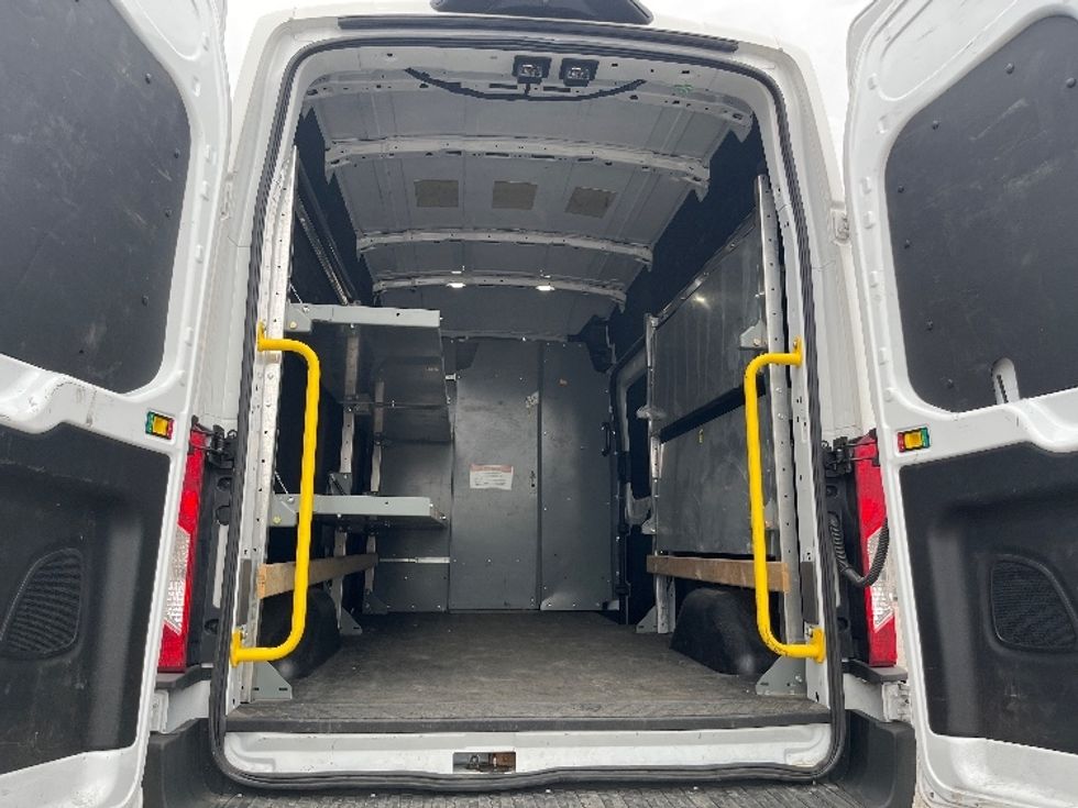 Cargo Van (Panel Van)-Light and Medium Duty Trucks-Ford-2023-Transit 250-Elmsford-NY-24,837\n\t\tmiles-$ 50,750 - Image 8