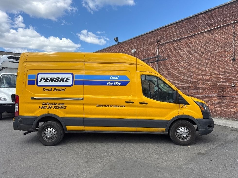 Cargo Van (Panel Van)-Light and Medium Duty Trucks-Ford-2023-Transit 250-Elmsford-NY-67,909\n\t\tmiles-$ 43,500 - Image 14