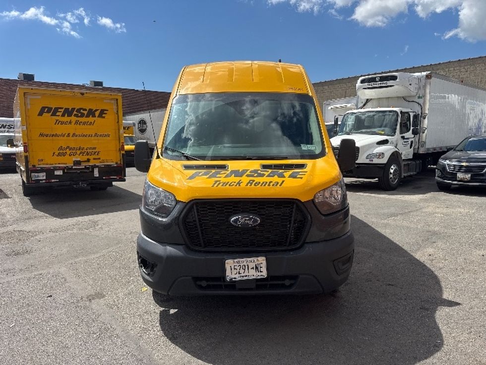 Cargo Van (Panel Van)-Light and Medium Duty Trucks-Ford-2023-Transit 250-Elmsford-NY-67,909\n\t\tmiles-$ 43,500 - Image 2