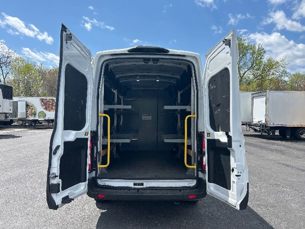 Cargo Van (Panel Van)-Light and Medium Duty Trucks-Ford-2023-Transit 250-Essex-MD-17,334\n\t\tmiles-$ 52,750 - Image 8