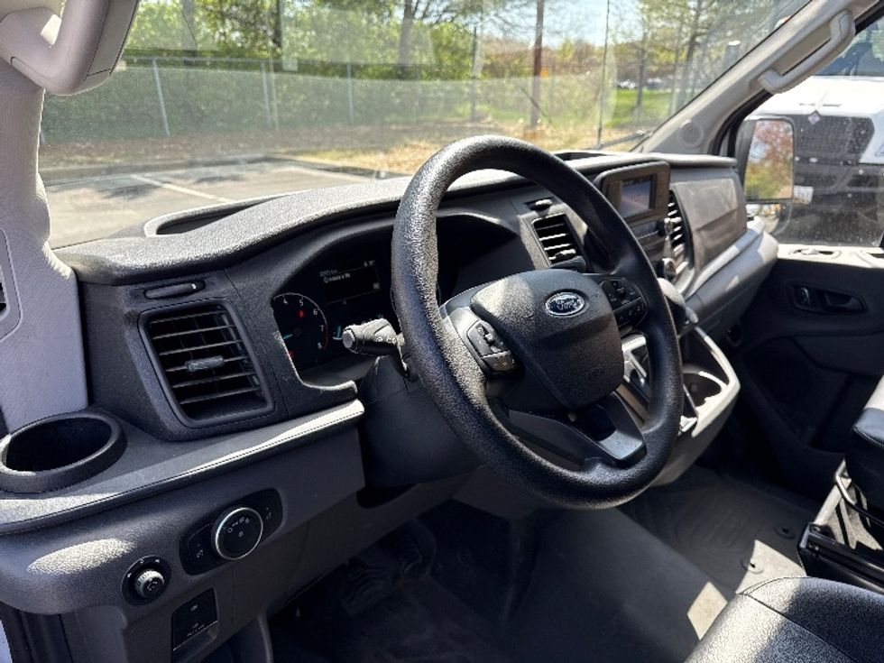 Cargo Van (Panel Van)-Light and Medium Duty Trucks-Ford-2023-Transit 250-Essex-MD-25,602\n\t\tmiles-$ 52,250 - Image 17