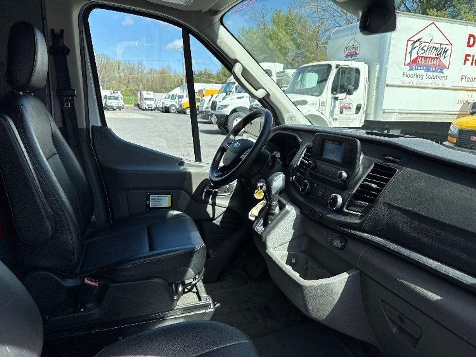 Cargo Van (Panel Van)-Light and Medium Duty Trucks-Ford-2023-Transit 250-Essex-MD-25,602\n\t\tmiles-$ 52,250 - Image 22