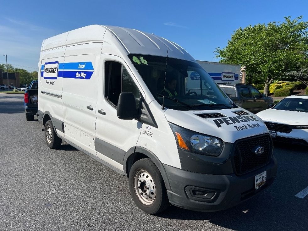 Cargo Van (Panel Van)-Light and Medium Duty Trucks-Ford-2023-Transit 250-Essex-MD-29,589\n\t\tmiles-$ 52,000 - Image 1