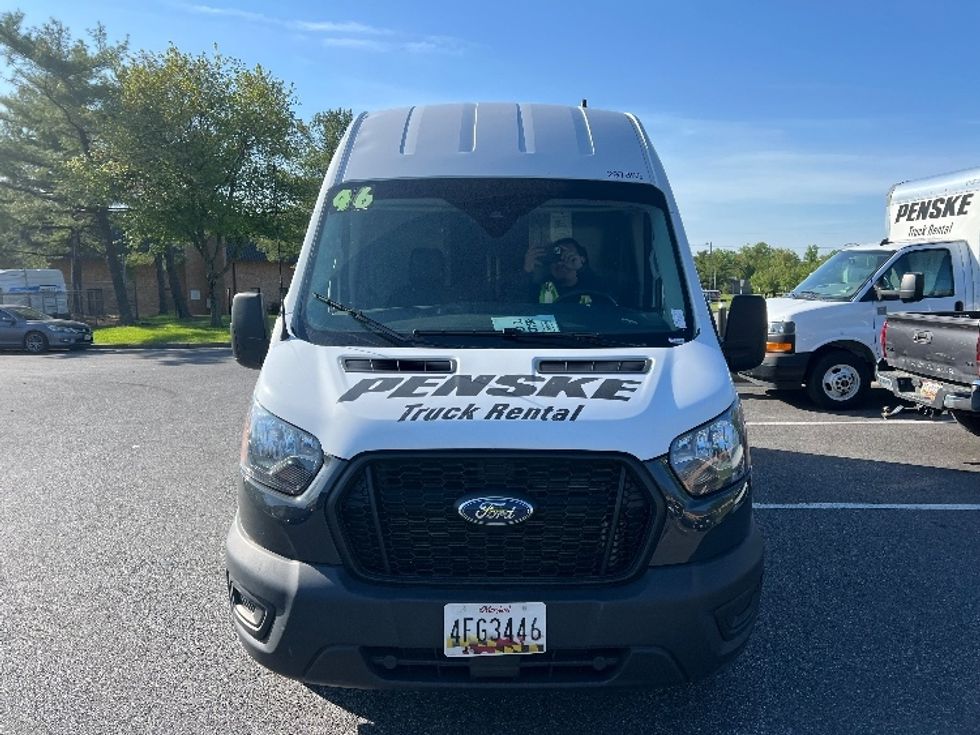 Cargo Van (Panel Van)-Light and Medium Duty Trucks-Ford-2023-Transit 250-Essex-MD-29,589\n\t\tmiles-$ 52,000 - Image 2