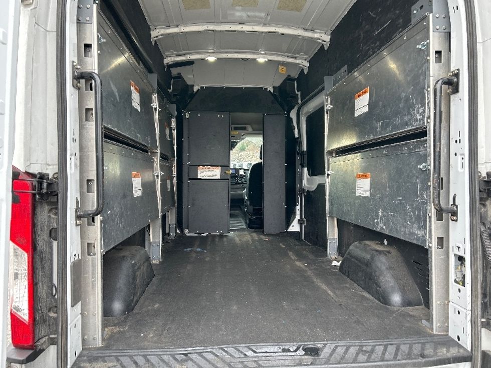 Cargo Van (Panel Van)-Light and Medium Duty Trucks-Ford-2023-Transit 250-Fitchburg-MA-47,423\n\t\tmiles-$ 48,250 - Image 12