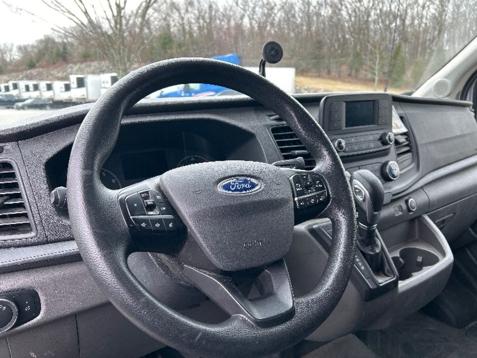 Cargo Van (Panel Van)-Light and Medium Duty Trucks-Ford-2023-Transit 250-Fitchburg-MA-47,423\n\t\tmiles-$ 48,250 - Image 17