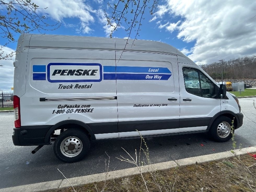 Cargo Van (Panel Van)-Light and Medium Duty Trucks-Ford-2023-Transit 250-Fitchburg-MA-49,400\n\t\tmiles-$ 48,500 - Image 13