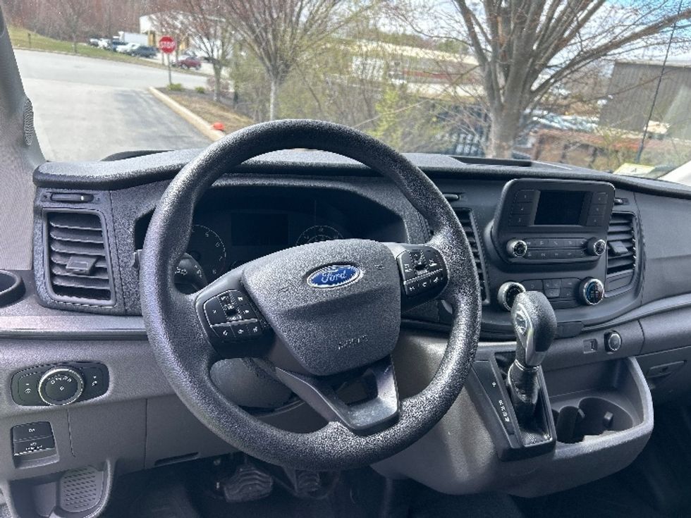 Cargo Van (Panel Van)-Light and Medium Duty Trucks-Ford-2023-Transit 250-Fitchburg-MA-49,400\n\t\tmiles-$ 48,500 - Image 16