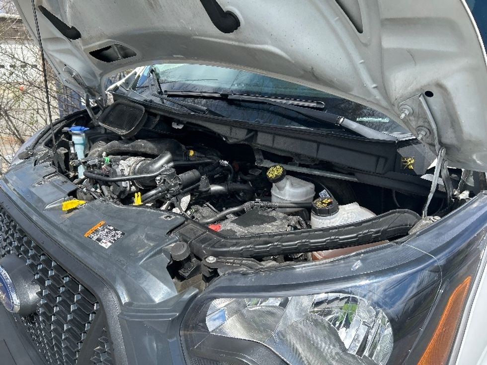 Cargo Van (Panel Van)-Light and Medium Duty Trucks-Ford-2023-Transit 250-Fitchburg-MA-49,400\n\t\tmiles-$ 48,500 - Image 22