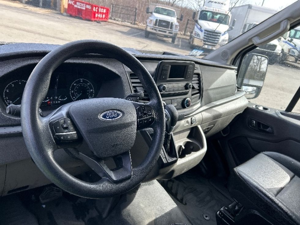 Cargo Van (Panel Van)-Light and Medium Duty Trucks-Ford-2023-Transit 250-Fitchburg-MA-65,140\n\t\tmiles-$ 46,500 - Image 14