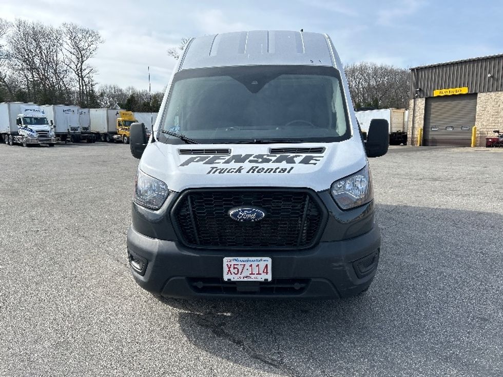 Cargo Van (Panel Van)-Light and Medium Duty Trucks-Ford-2023-Transit 250-Fitchburg-MA-65,140\n\t\tmiles-$ 46,500 - Image 2