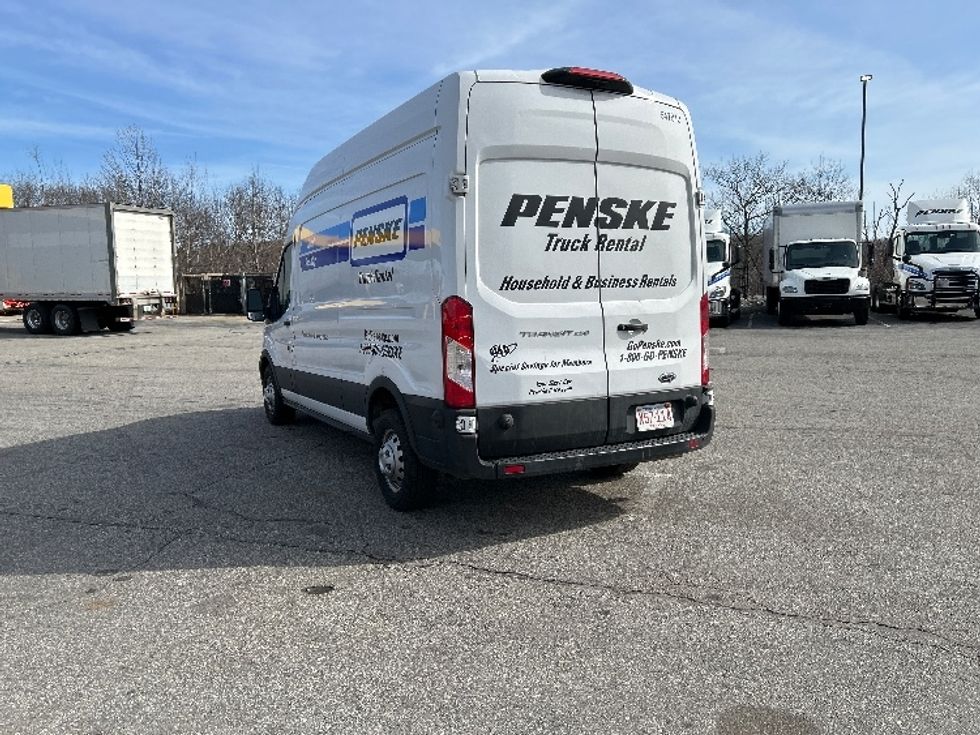 Cargo Van (Panel Van)-Light and Medium Duty Trucks-Ford-2023-Transit 250-Fitchburg-MA-65,140\n\t\tmiles-$ 46,500 - Image 5