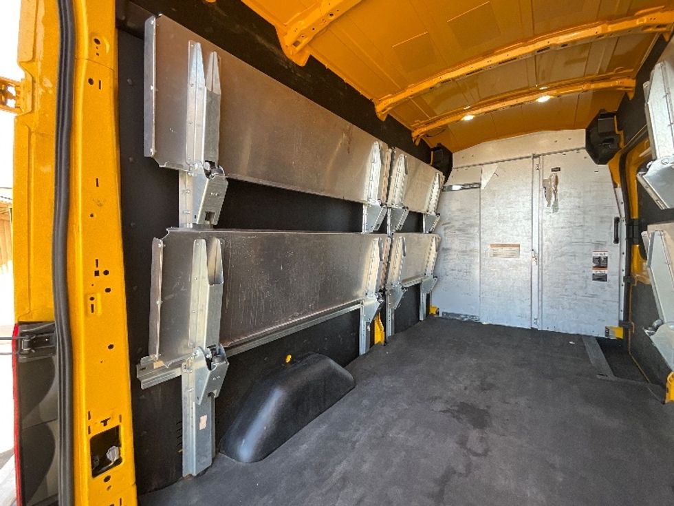 Cargo Van (Panel Van)-Light and Medium Duty Trucks-Ford-2023-Transit 250-Fontana-CA-25,804\n\t\tmiles-$ 47,500 - Image 11