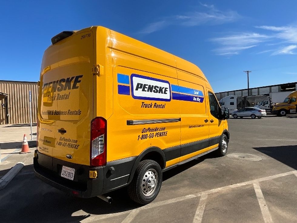 Cargo Van (Panel Van)-Light and Medium Duty Trucks-Ford-2023-Transit 250-Fontana-CA-25,804\n\t\tmiles-$ 47,500 - Image 13