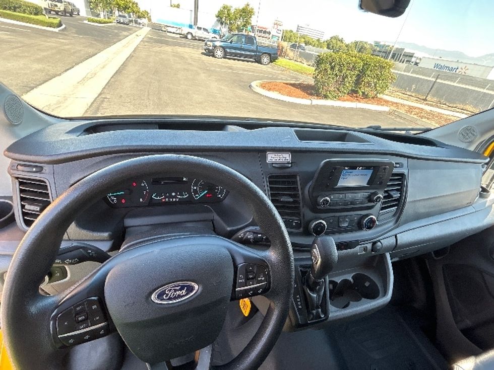Cargo Van (Panel Van)-Light and Medium Duty Trucks-Ford-2023-Transit 250-Fontana-CA-67,751\n\t\tmiles-$ 44,000 - Image 18